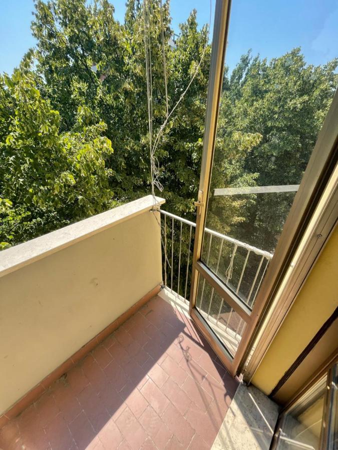 Gramsci First Apartment Modena Exterior photo